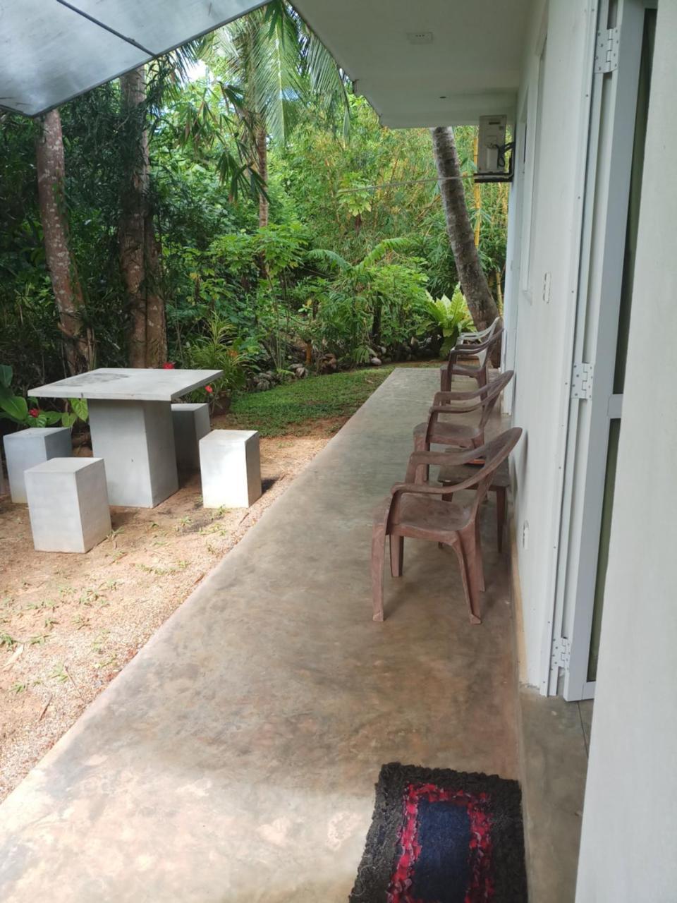 Lakvilla Hikkaduwa Exterior photo